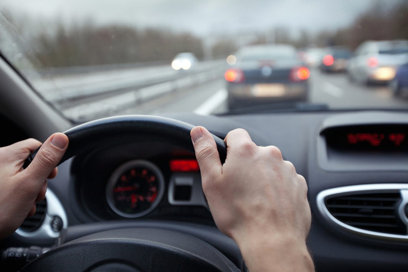 Le 5 App utili per l'auto | Allianz Global Assistance