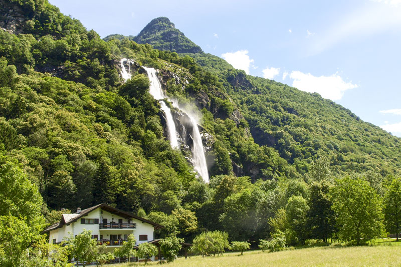 Salti nel blu: le cascate più belle d'Italia | Allianz Global Assistance