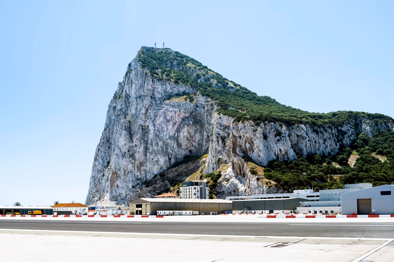 Sei un viaggiatore seriale? Ecco i 7 aeroporti più spettacolari del mondo | Allianz Global Assistance