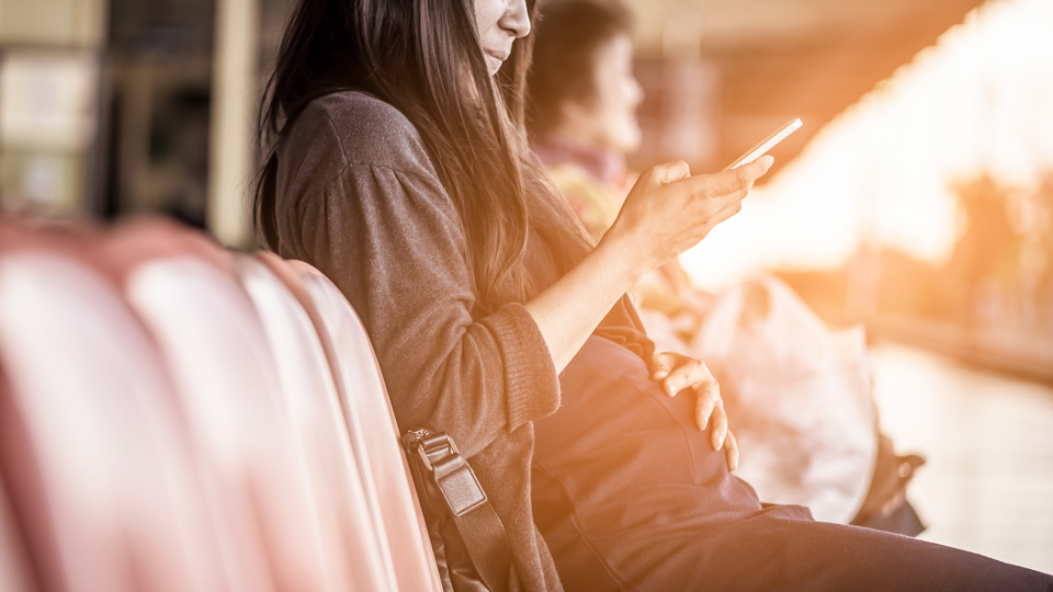 Viaggiare in gravidanza: le vacanze estive e i consigli da seguire  | Allianz Global Assistance