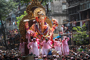 Un viaggio in India in occasione della festa del Dio Ganesh
| Allianz Global Assistance
