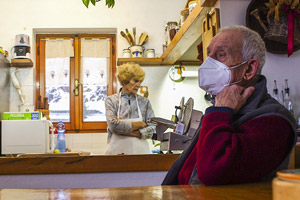 Due cuori e un borgo: Giuliana e Tonino, la coppia più longeva di Zerba.
| Allianz Global Assistance