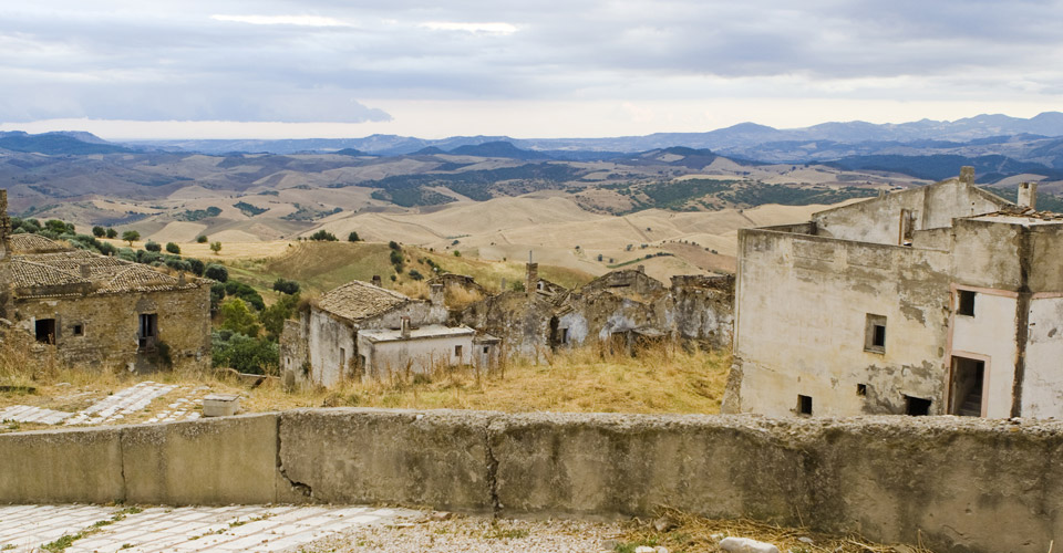 Craco, la città fantasma della Basilicata | Allianz Global Assistance