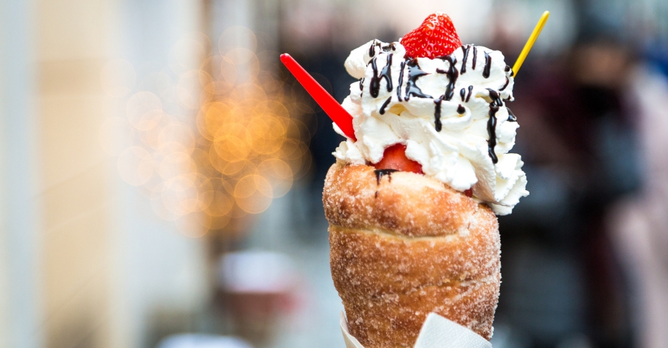 Cosa mangiare a Budapest? Alla scoperta dei sapori della tradizione ungherese  | Allianz Global Assistance